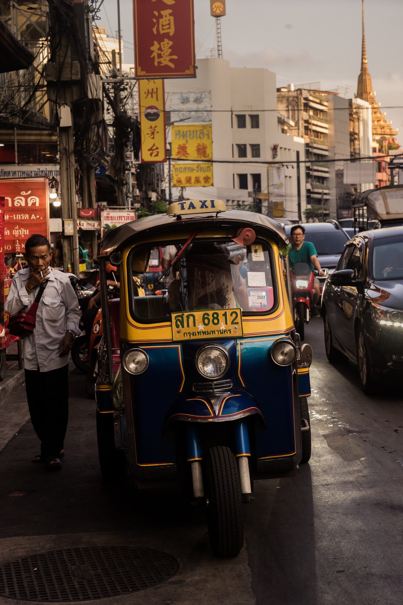 How to Get to Pattaya from Bangkok? 2 Mini Van in Thailand