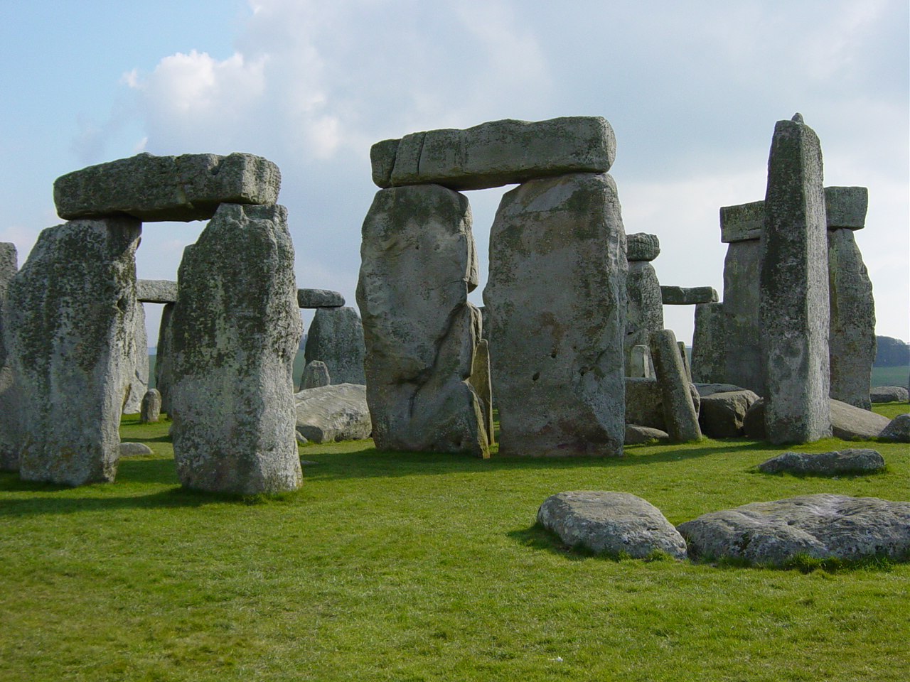 Differences Between the United Kingdom, Great Britain and England 4 Stonehenge_Closeup