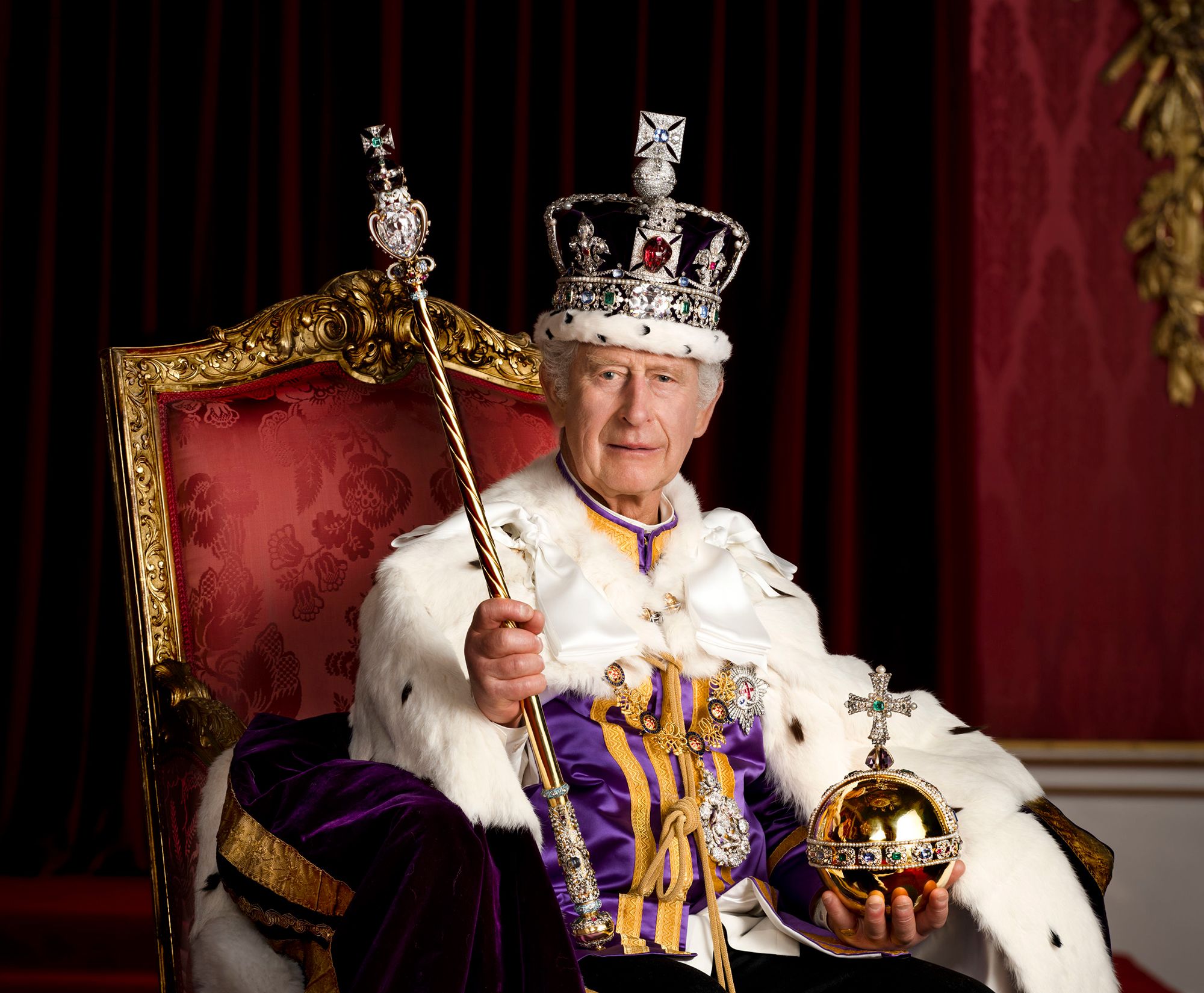 Differences Between the United Kingdom, Great Britain and England 7 The Monarchy A Symbolic Figurehead