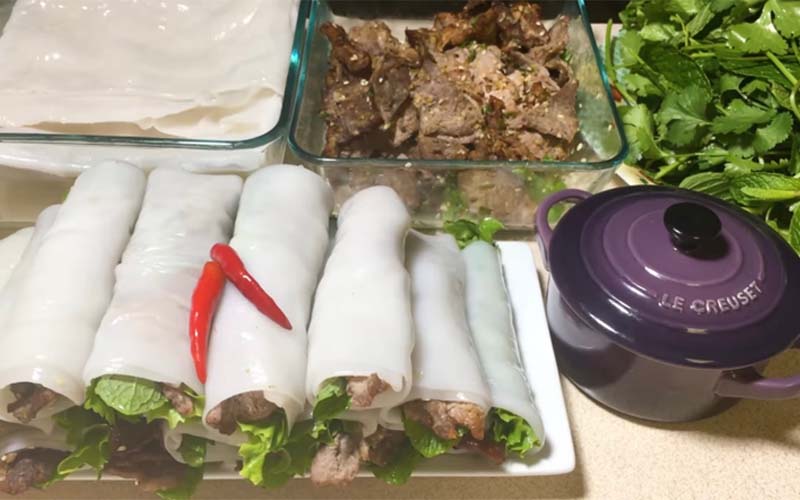 Bánh Ướt Thịt Nướng